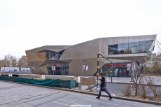 五道口西街1号旗舰店（West Street Number 1）