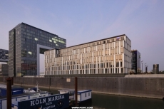 Im Zollhafen 22办公楼（Im Zollhafen 22）