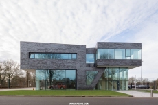 杜廷赫姆消防站(Fire Station Doetinchem)