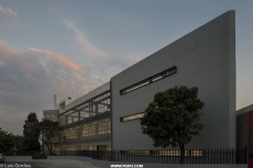 库埃纳瓦卡La Salle 大学附属大楼