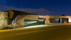 Cloof Road House（峡谷道路住宅）