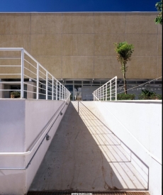 PUC Campinas中央图书馆(Central Library of the PUC Campinas)