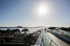 Point Resolution观景人行桥（Point Resolution Bridge）