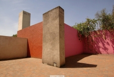 巴拉干公寓（Casa Barragan）